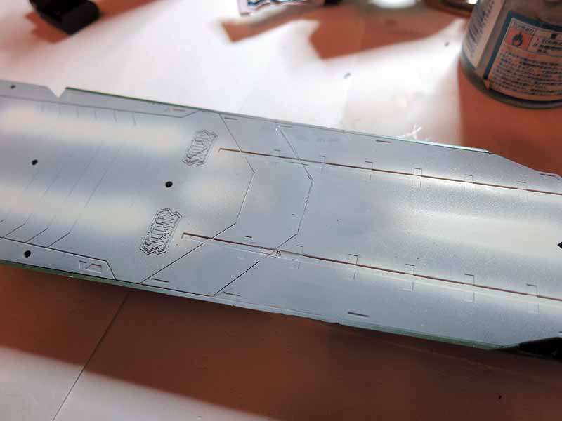 バルグレイ　最下段飛行甲板の整形