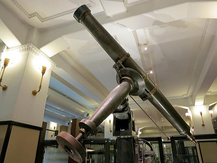 トロートン天体望遠鏡