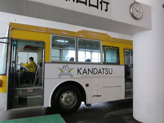 越後湯沢駅からシャトルバス